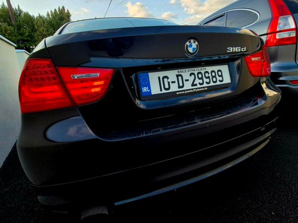 BMW 3-Series Saloon, Diesel, 2010, Black