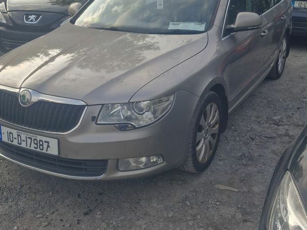 Skoda Superb Estate, Diesel, 2010, Beige