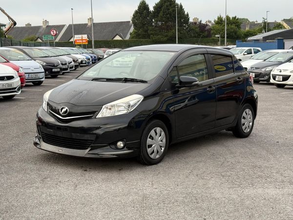 Toyota Vitz Hatchback, Petrol, 2012, Black