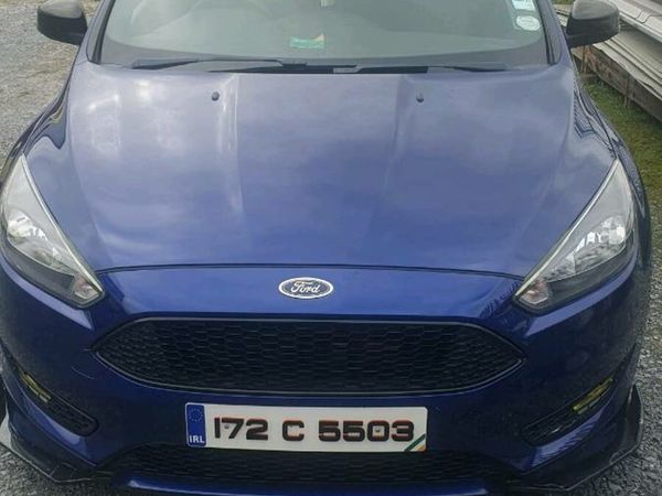 Ford Focus Hatchback, Diesel, 2017, Blue