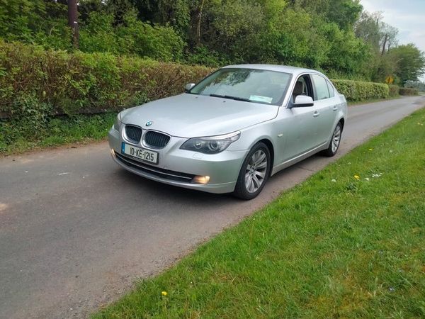 BMW 5-Series Saloon, Diesel, 2010, Silver
