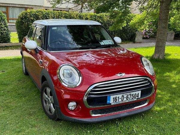 Mini Cooper Hatchback, Petrol, 2016, Red