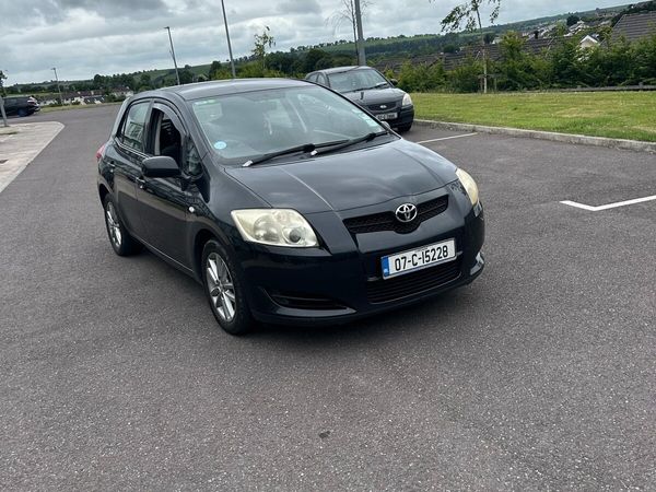 Toyota Auris Hatchback, Petrol, 2007, Black