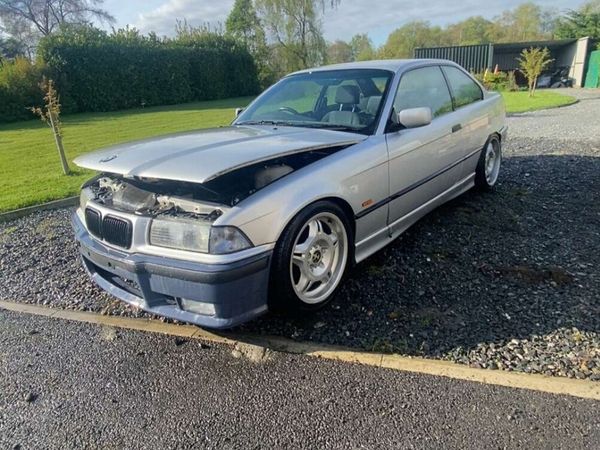 BMW 3-Series Coupe, Petrol, 1999, Silver