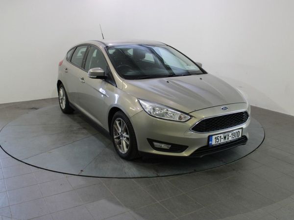 Ford Focus Hatchback, Diesel, 2015, Silver