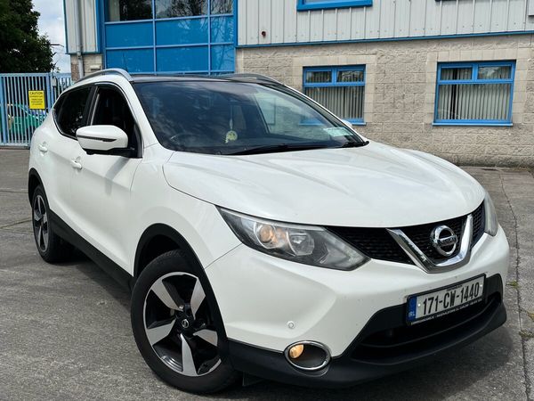 Nissan Qashqai SUV, Diesel, 2017, White
