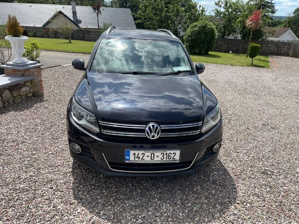 Volkswagen Tiguan SUV, Diesel, 2014, Black