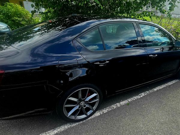 Skoda Octavia Hatchback, Diesel, 2017, Black