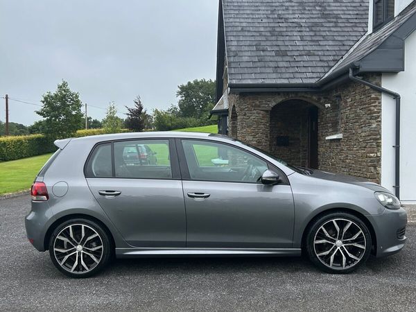 Volkswagen Golf Hatchback, Diesel, 2011, Grey