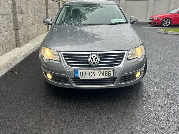 Volkswagen Passat Saloon, Diesel, 2008, Grey