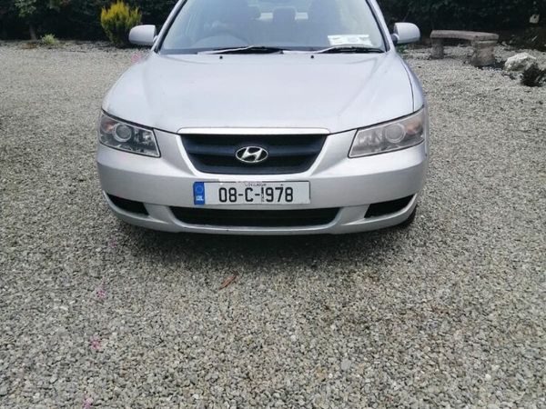 Hyundai Sonata Saloon, Diesel, 2008, Silver