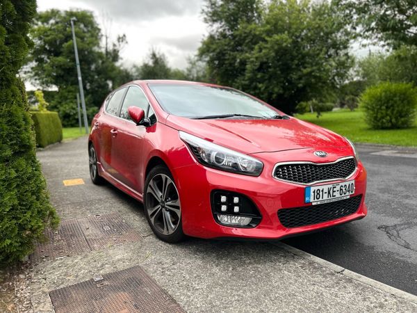 Kia Ceed Hatchback, Diesel, 2018, Red