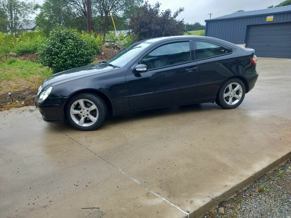 Mercedes-Benz C-Class Coupe, Petrol, 2005, Black