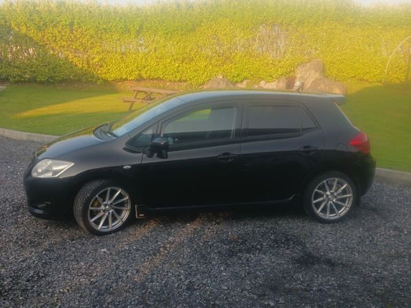 Toyota Auris Hatchback, Diesel, 2007, Black