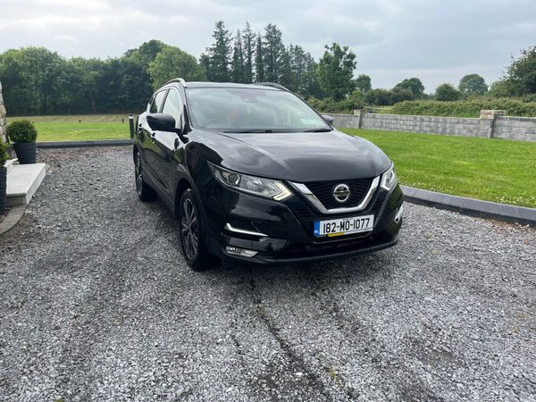 Nissan Qashqai Hatchback, Petrol, 2018, Black