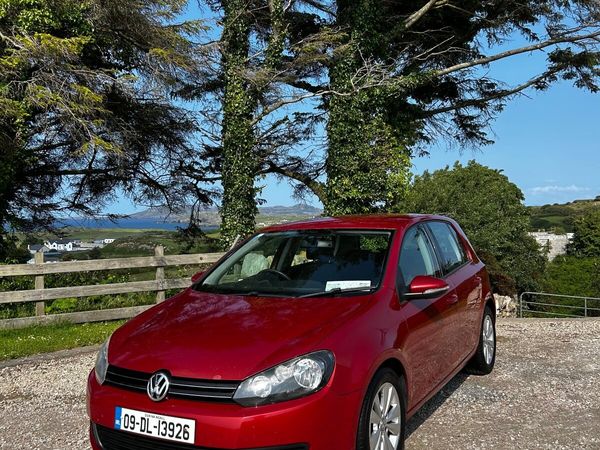 Volkswagen Golf Hatchback, Diesel, 2009, Red