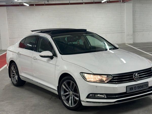 Volkswagen Passat Saloon, Diesel, 2018, White