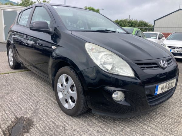 Hyundai i20 Hatchback, Petrol, 2010, Black