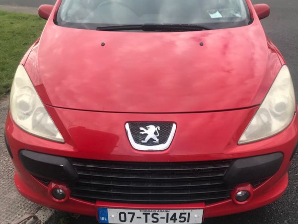 Peugeot 307 Hatchback, Petrol, 2007, Red
