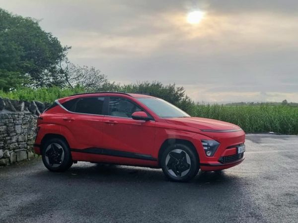 Hyundai KONA MPV, Electric, 2024, Red