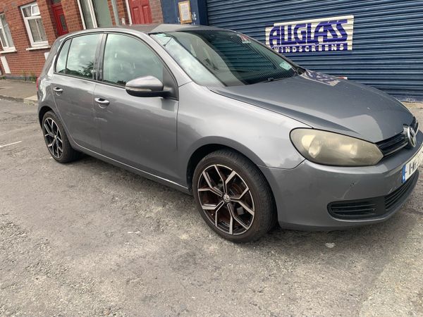 Volkswagen Golf Hatchback, Diesel, 2011, Grey