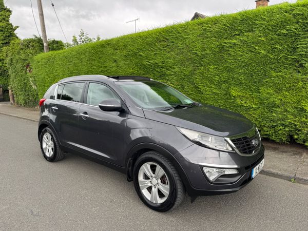 Kia Sportage SUV, Diesel, 2012, Silver