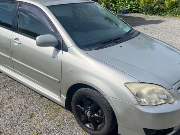 Volkswagen Golf Hatchback, Petrol, 2004, Black