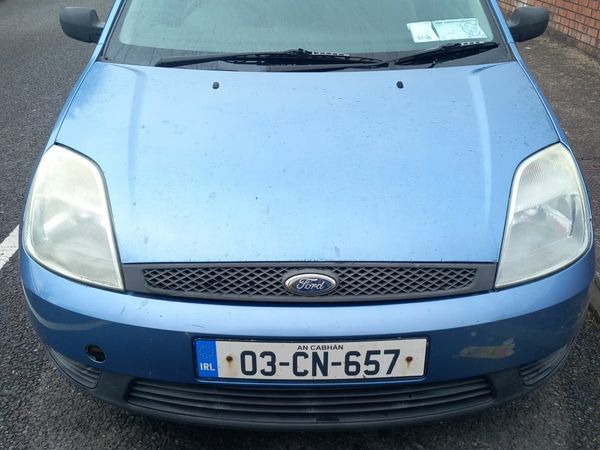 Ford Fiesta Hatchback, Petrol, 2003, Blue