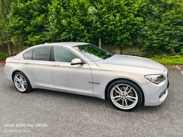 BMW 7-Series Saloon, Diesel, 2012, Silver