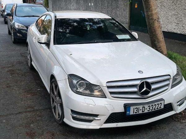 Mercedes-Benz C-Class Coupe, Diesel, 2013, White
