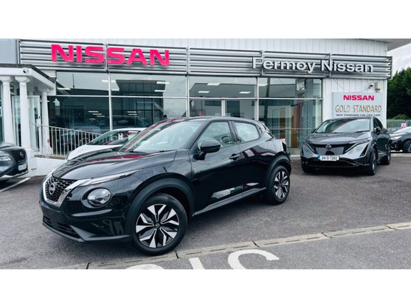 Nissan Juke Hatchback, Petrol, 2025, Black
