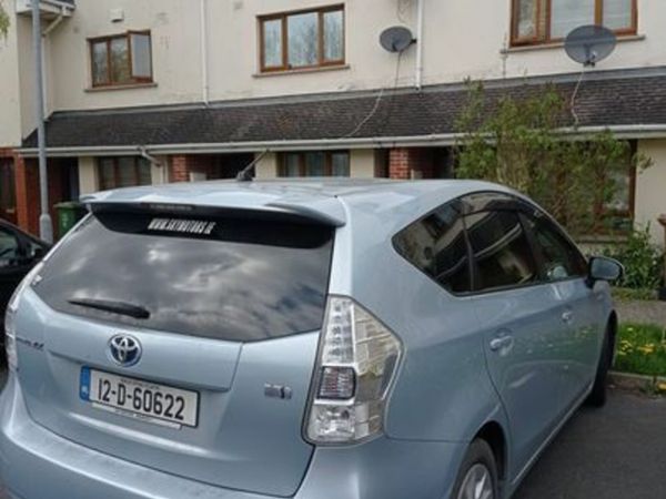 Toyota Prius MPV, Petrol Hybrid, 2012, Blue