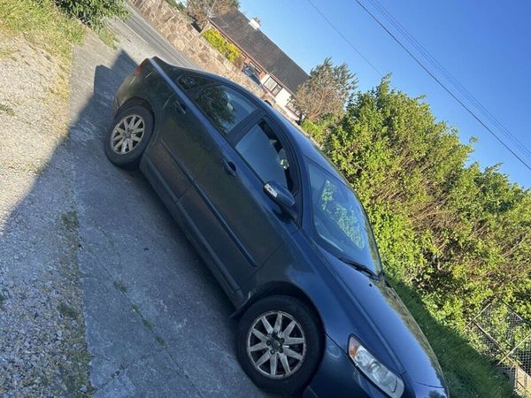 Volvo S40 Saloon, Diesel, 2008, Blue