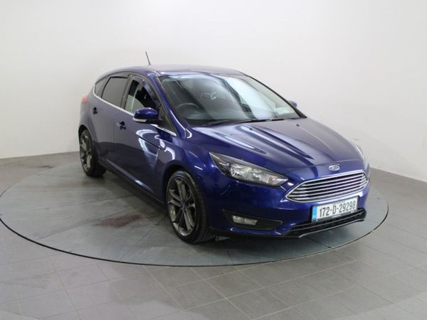 Ford Focus Hatchback, Diesel, 2017, Blue