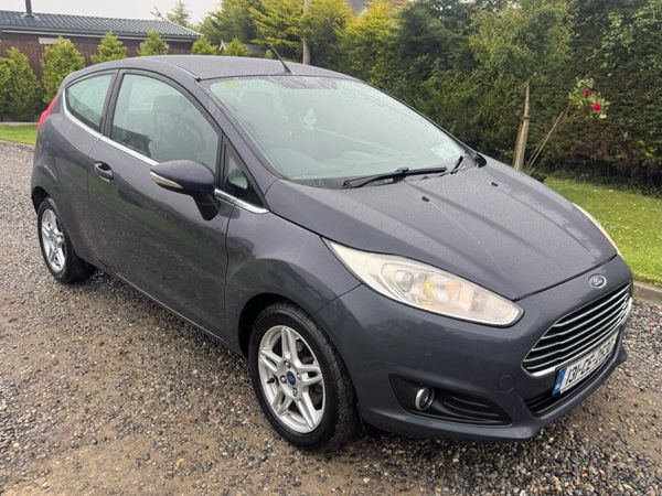 Ford Fiesta Hatchback, Petrol, 2013, Grey