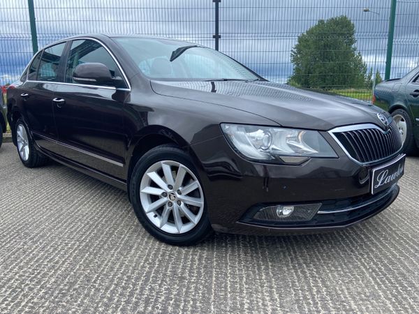 Skoda Superb Saloon, Diesel, 2015, Brown