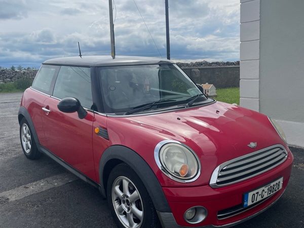 Mini One Hatchback, Petrol, 2007, Red