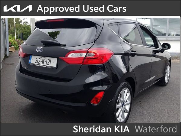 Ford Fiesta Hatchback, Petrol, 2021, Black