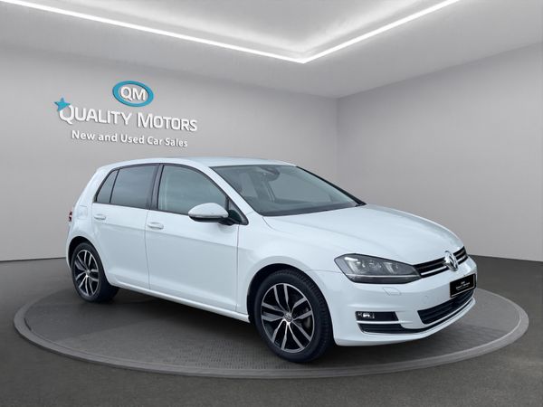 Volkswagen Golf Hatchback, Petrol, 2017, White