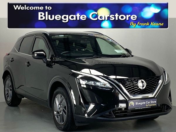 Nissan Qashqai MPV, Petrol, 2022, Black