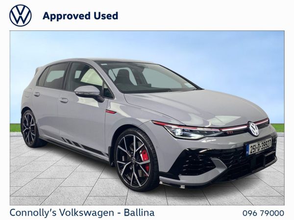 Volkswagen Golf Estate, Petrol, 2025, Grey