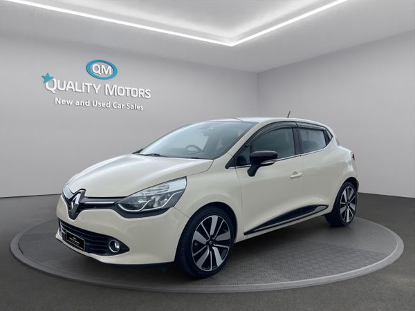 Renault Clio Hatchback, Petrol, 2016, Beige