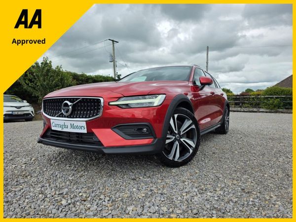 Volvo V60 Estate, Petrol, 2020, Red