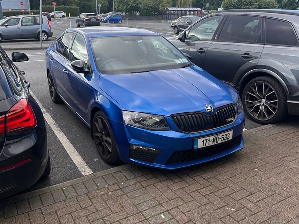 Skoda Octavia Saloon, Diesel, 2017, Blue