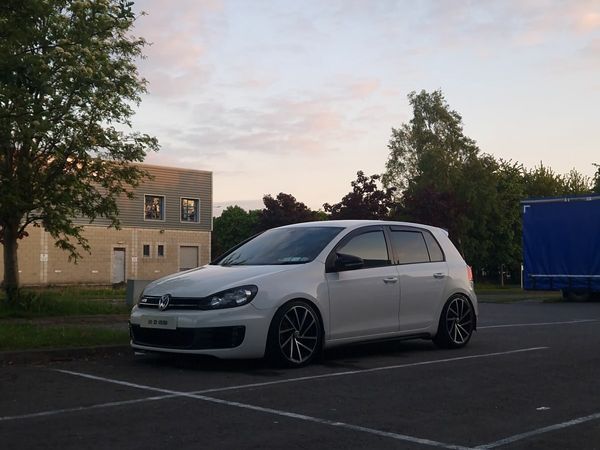 Volkswagen Golf Hatchback, Diesel, 2012, White