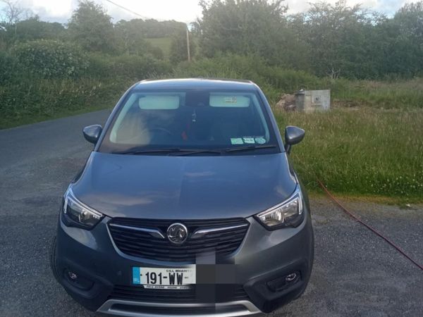 Vauxhall Crossland X Hatchback, Diesel, 2019, Grey