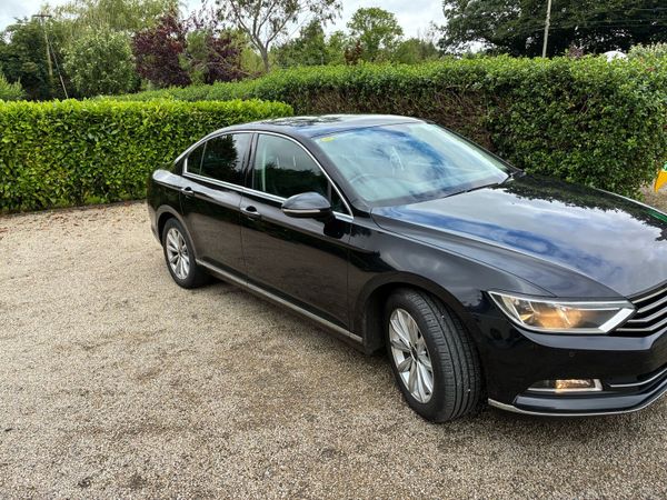 Volkswagen Passat Saloon, Diesel, 2016, Black