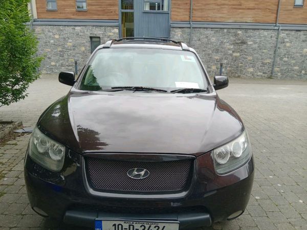 Hyundai Santa Fe SUV, Diesel, 2010, Red