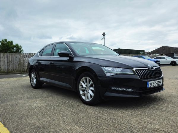 Skoda Superb Saloon, Diesel, 2024, Black