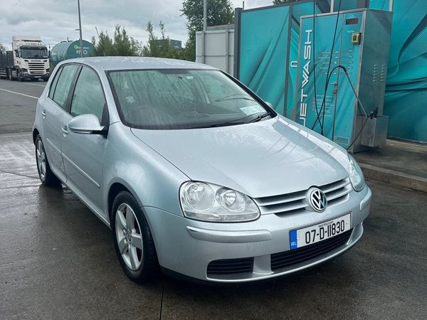 Volkswagen Golf Hatchback, Petrol, 2007, Silver